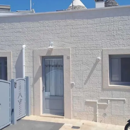 Trulli Live בית נופש *