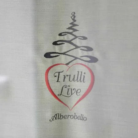 Trulli Live * Alberobello